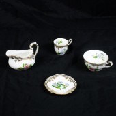 A GROUP OF SPODE PORCELAIN CUPS AND
