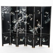 LARGE CHINESE MOTHER OF PEARL AND LACQUERED