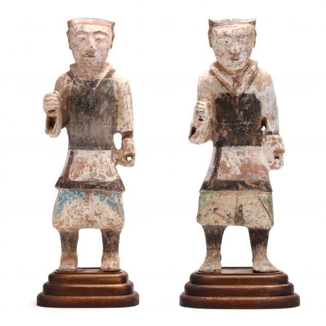 A PAIR OF CHINESE POTTERY TOMB 3cc74a