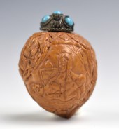CHINESE WALNUT CARVED SNUFF BOTTLE W/FIGURE,QING