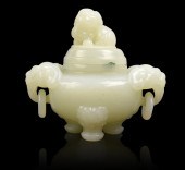 CHINESE WHITE JADE CARVED TRIPOD COVERED