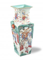 CHINESE FAMILLE ROSE SQUARE VASE W/