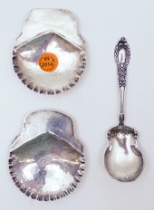 3pc Sterling Shell Nut Dishes & Spoon