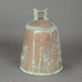 KOREAN BRONZE BELL Korean bronze bell.