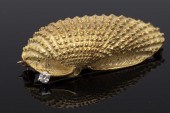 18K GOLD AND DIAMOND SHELL-FORM