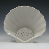 Trenton Pottery shell tray in white.